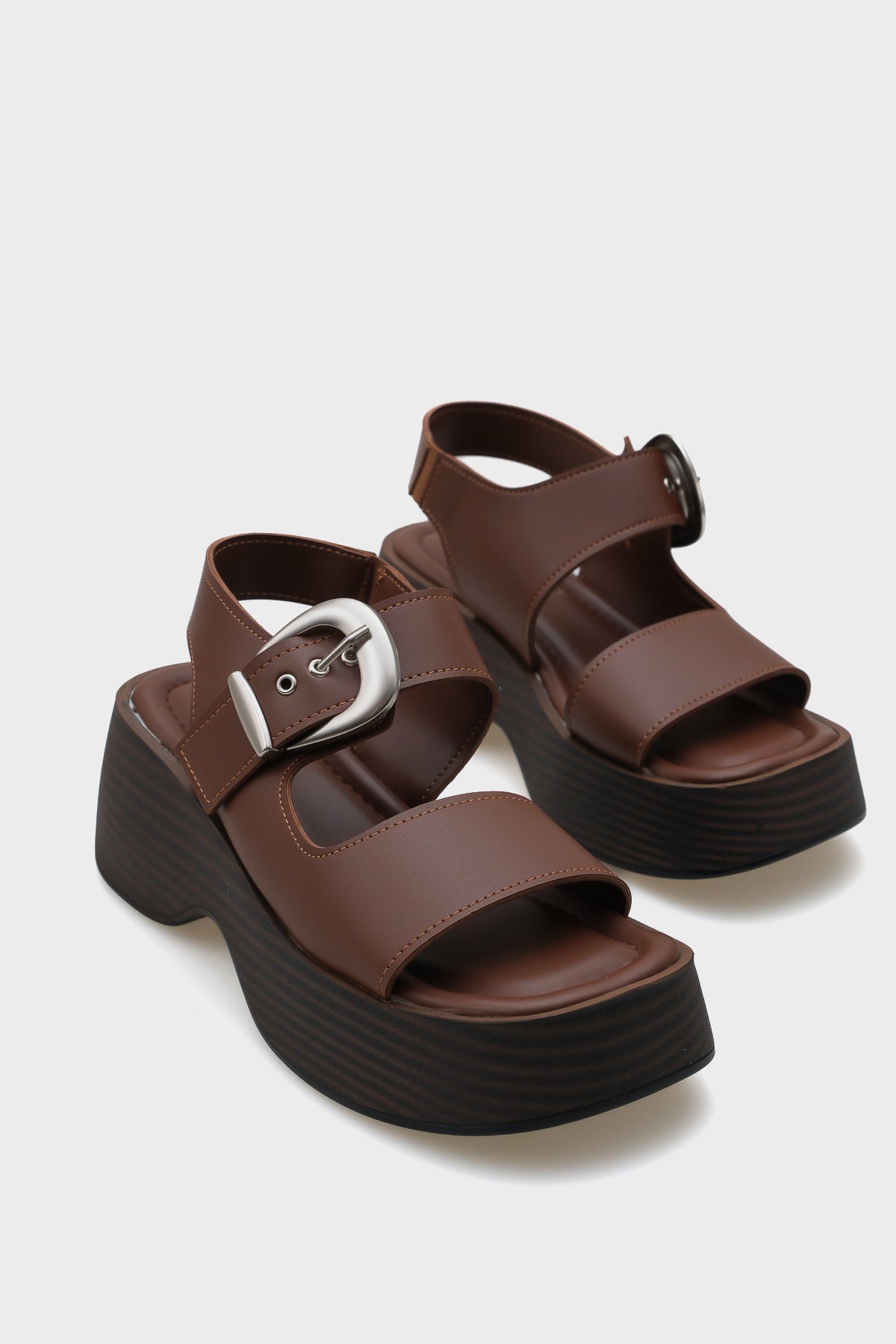 Dina Dolgu Topuklu Tek Tokalı Kadın Sandalet