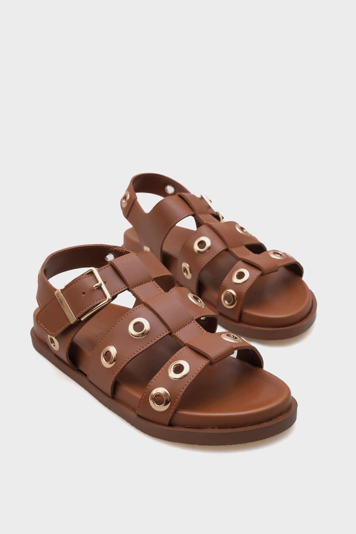 Valene Düz Topuk Metal Aksesuarlı Gladyatör Kadın Sandalet