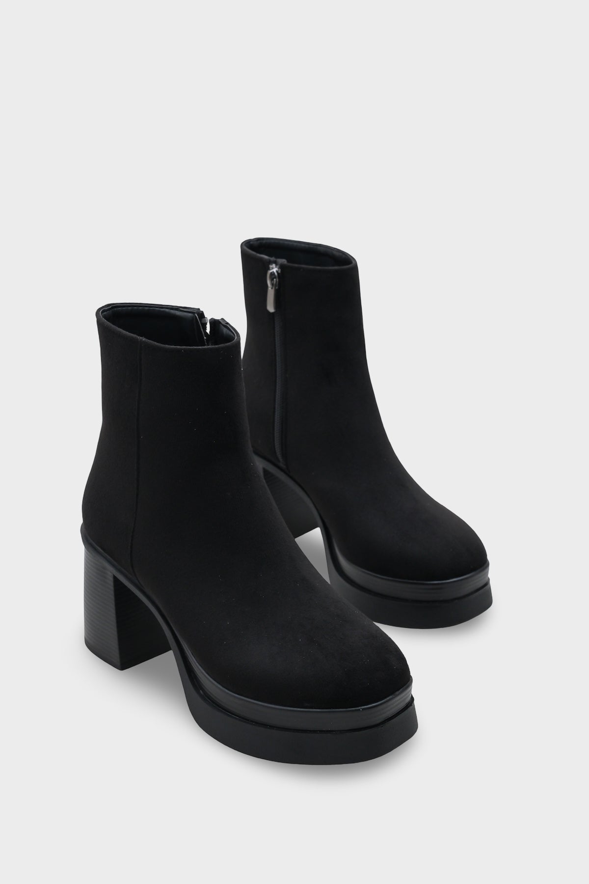 Sherry 1504 Yuvarlak Burunlu Yandan Fermuarlı Orta Topuklu Kadın Bot