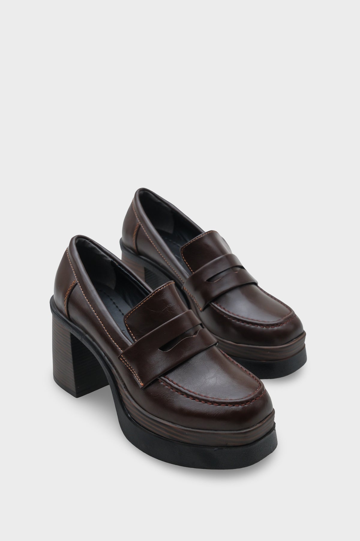 Danni 1003 Yuvarlak Burunlu Orta Topuklu Kadın Loafer