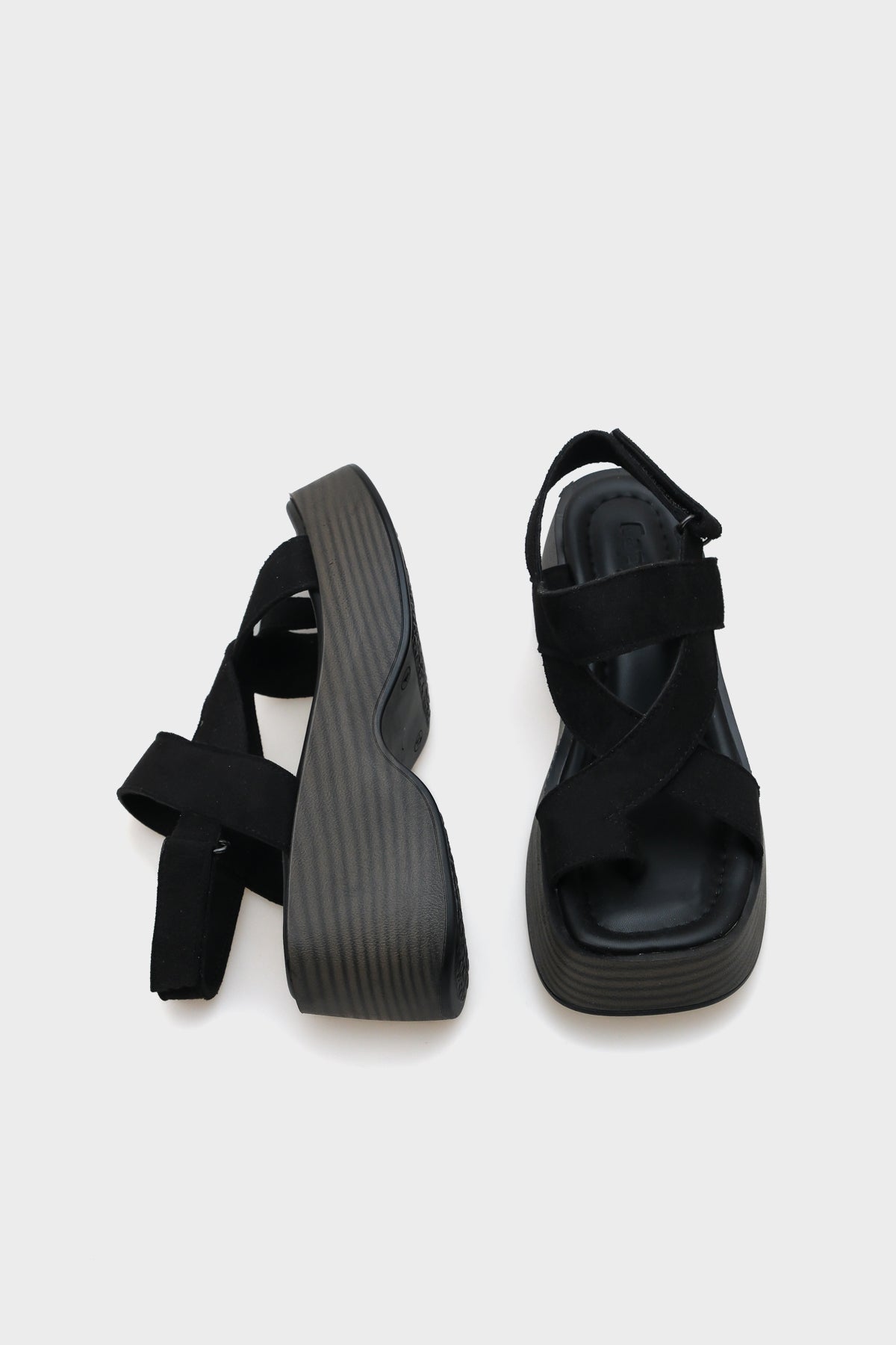 Doris Taşlı Tokalı Süet Dolgu Topuklu Kadın Terlik