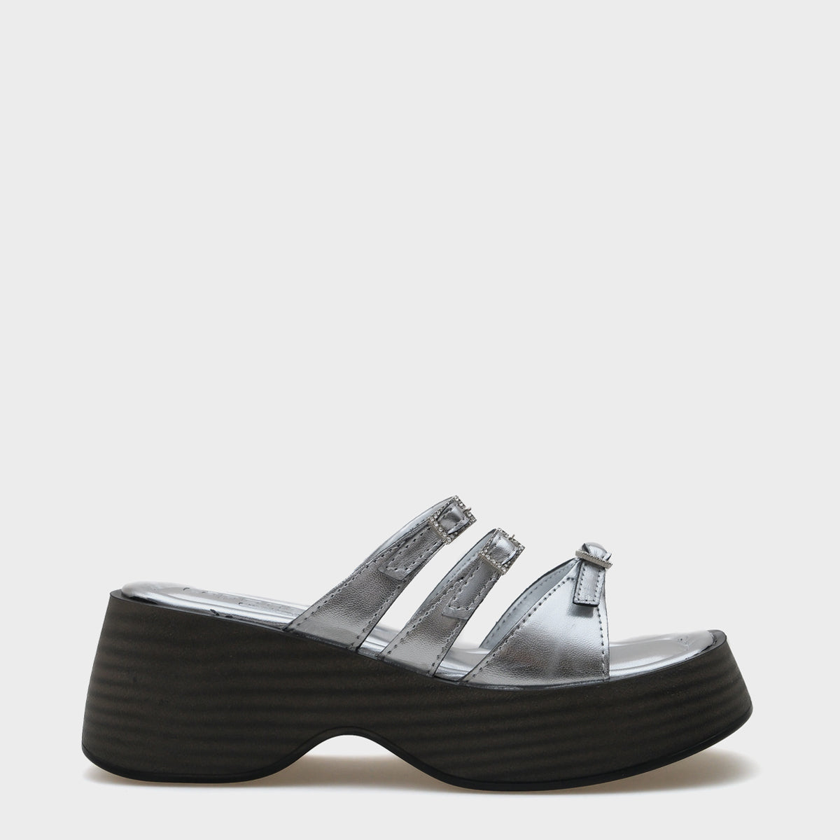 Matti Dolgu Topuklu Taşlı Tokalı Kadın Terlik