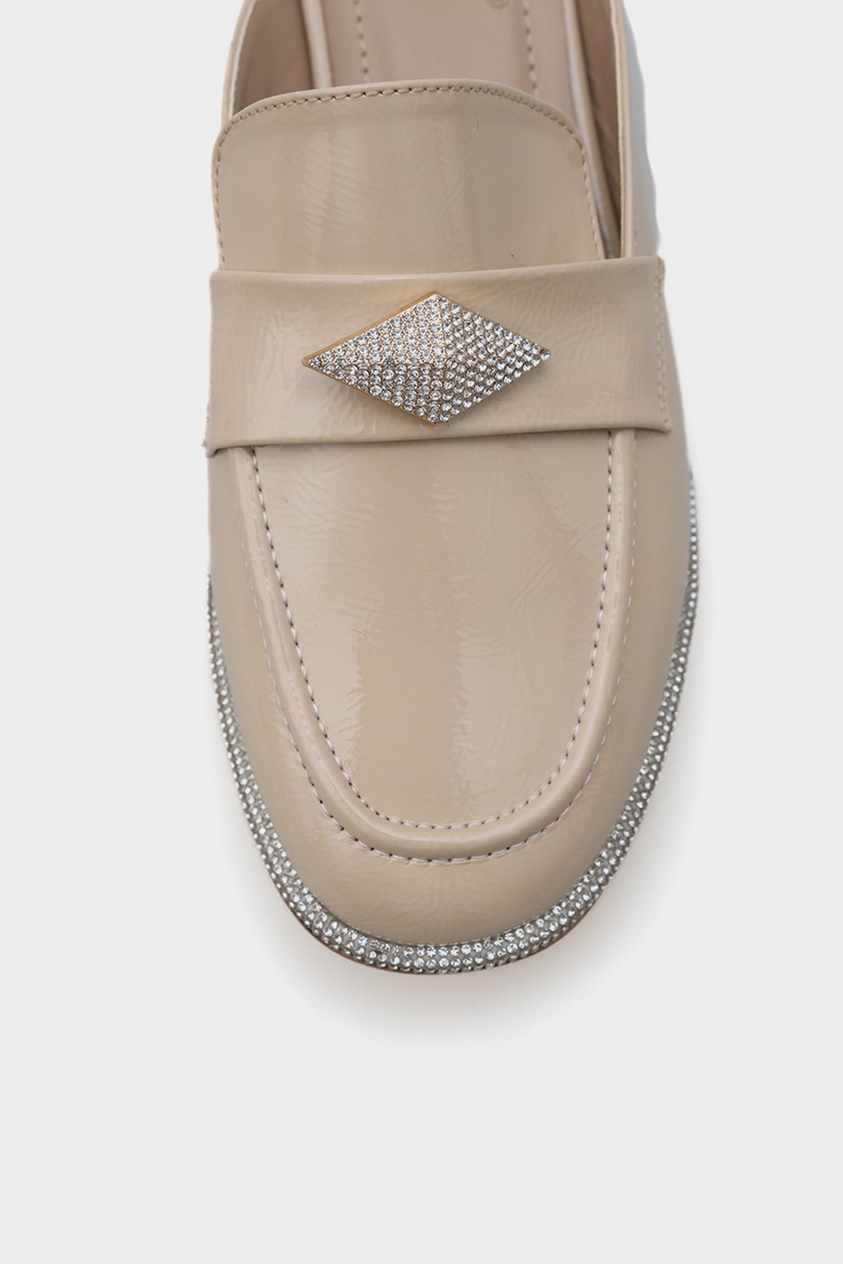 Maya Taşlı Burnu Kapalı Kadın Terlik