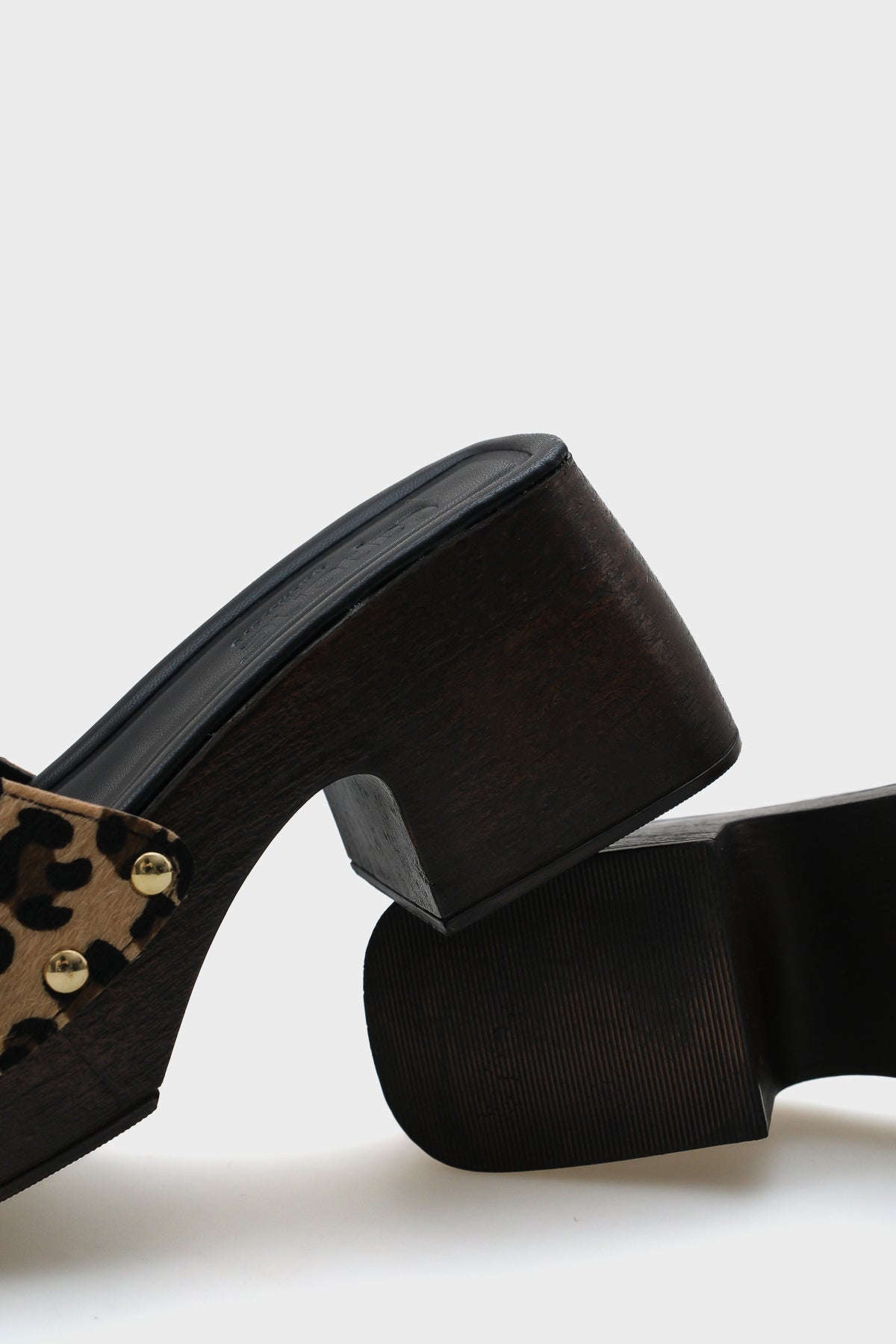 Mercy Tek Bantlı Kadın Sabo