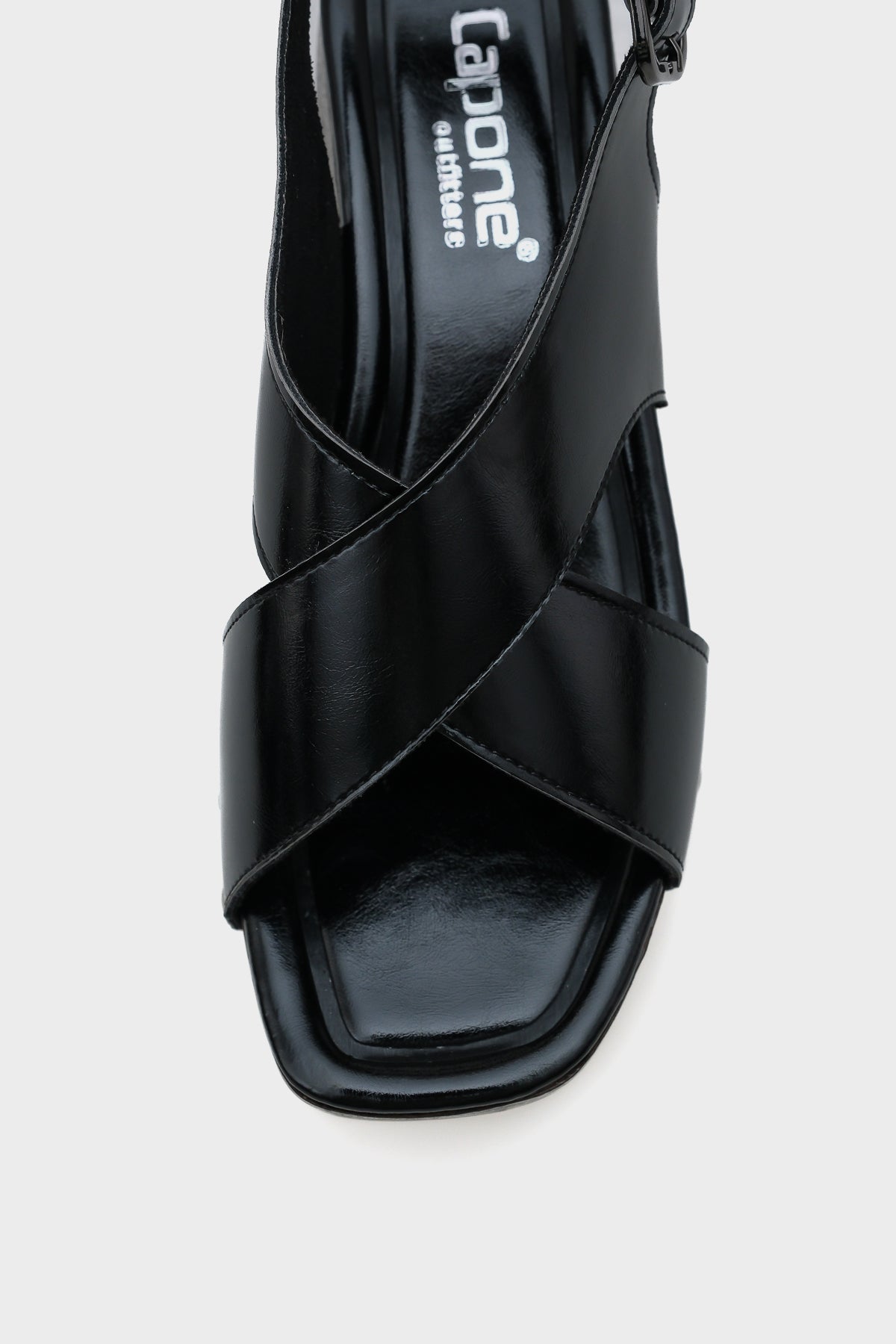 Dusty Çapraz Bilekten Bantlı Kadın Sabo