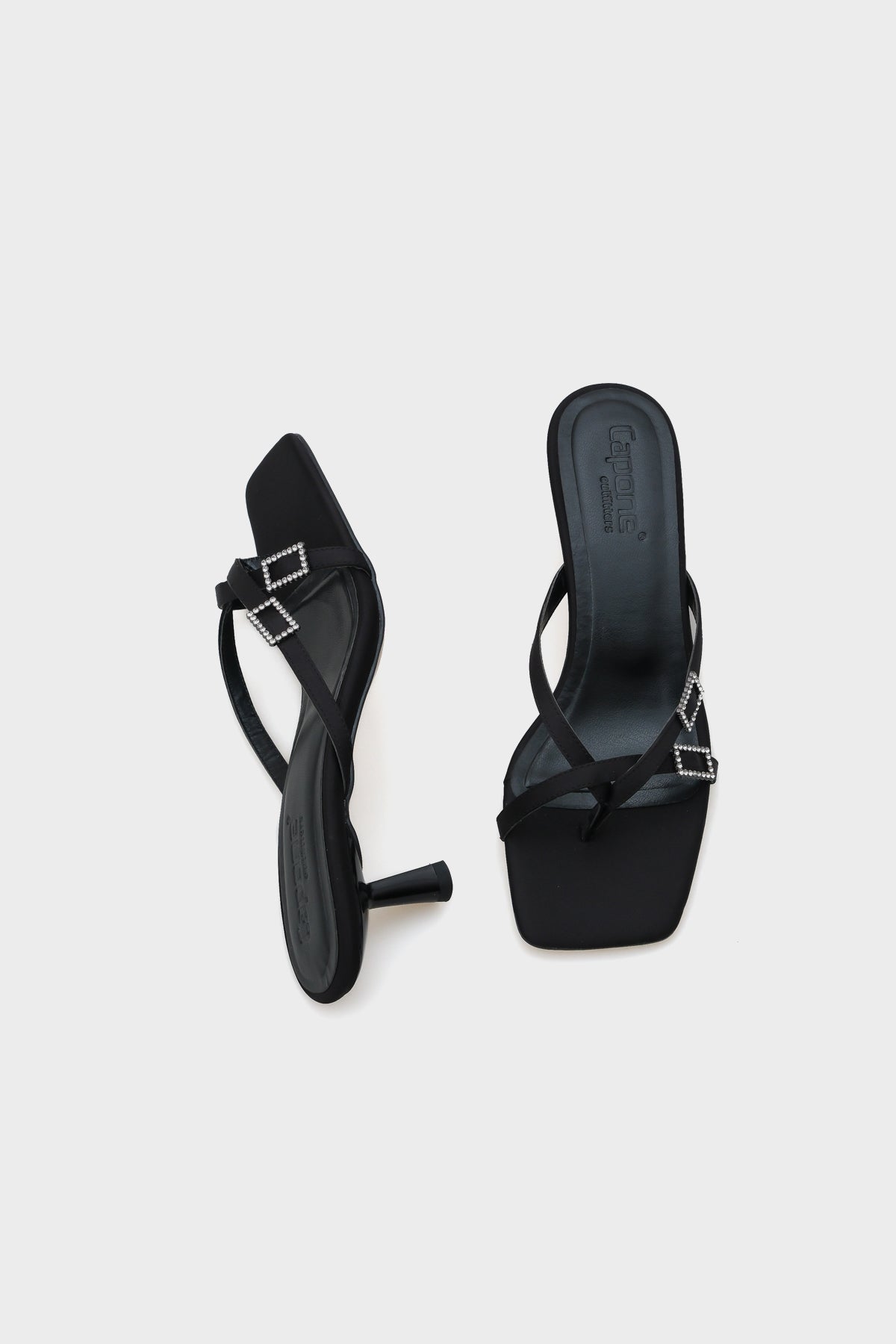 Milena Küt Burunlu Orta Topuklu Çift Taşlı Tokalı Saten Kadın Terlik