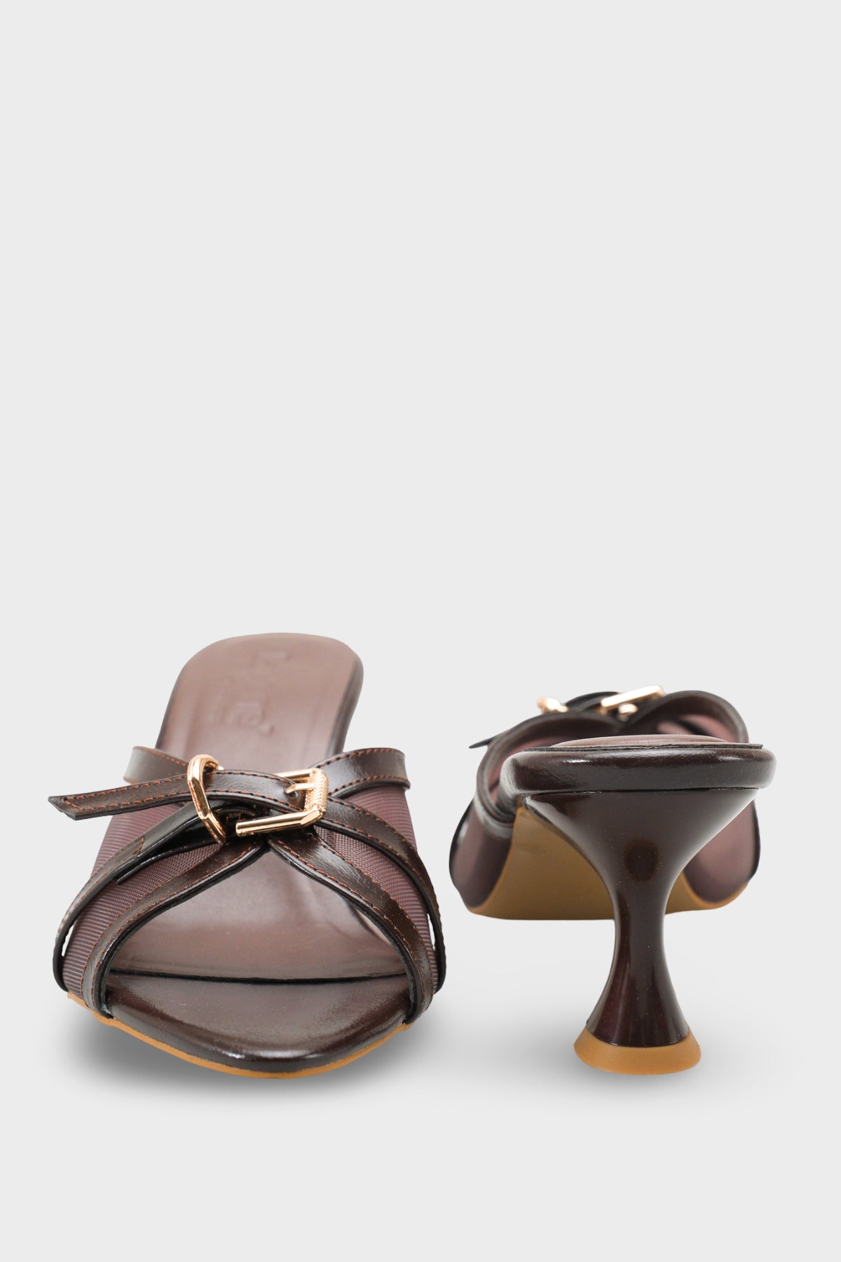 Marnie Sivri Burunlu Fileli Metal Tokalı Orta Topuklu Şık Kadın Terlik