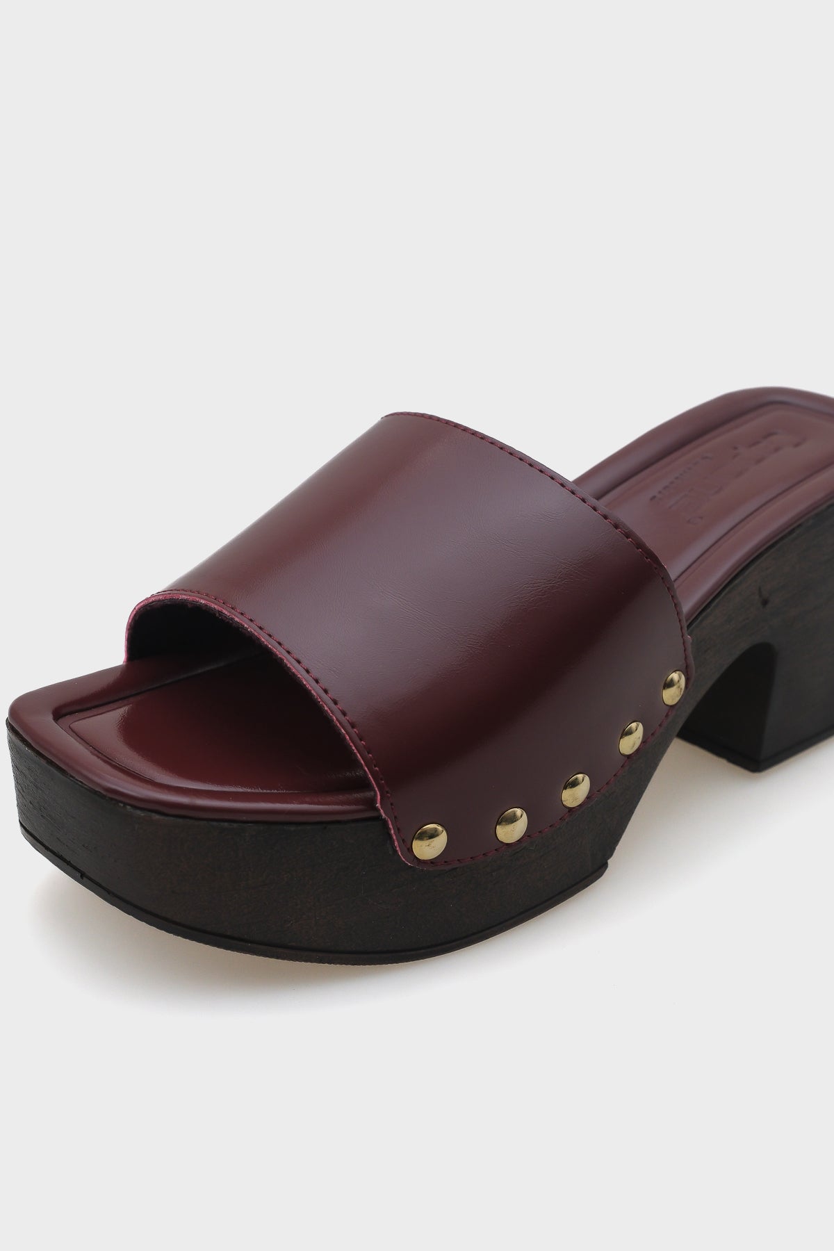 Mira Tek Bantlı Kadın Sabo