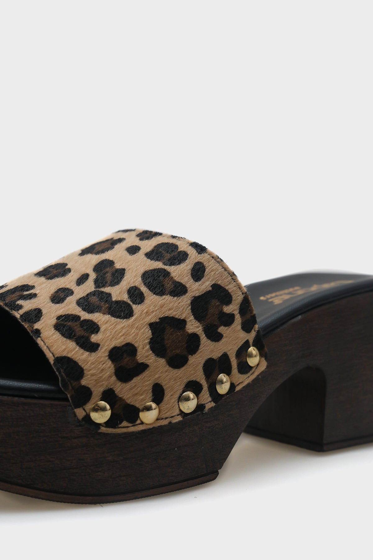 Mira Tek Bantlı Kadın Sabo