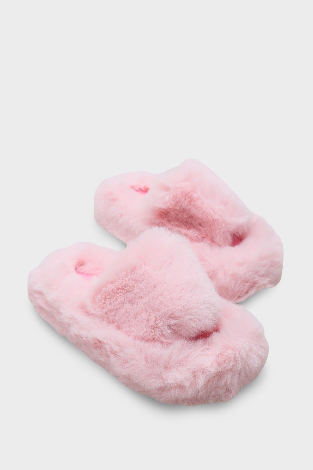 Nyssa Peluş Tüylü Kadın Ev Terliği