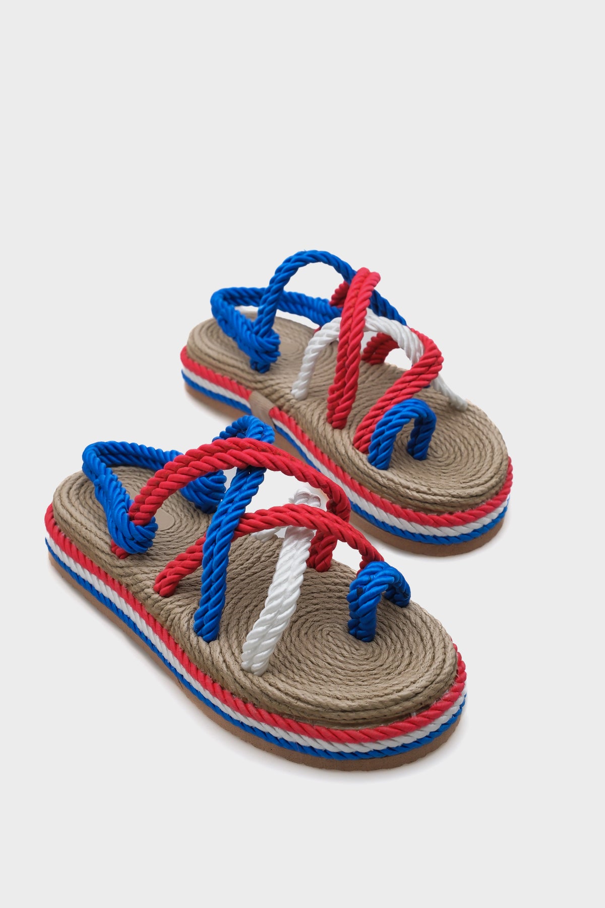 Eden Dolgu Topuk İpli Kadın Sandalet