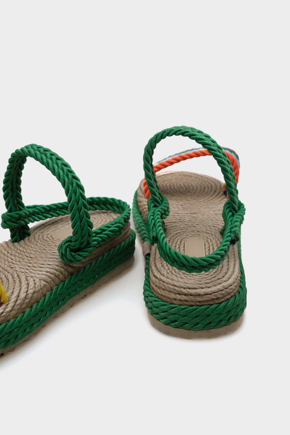 Eileen Dolgu Topuk İpli Kadın Terlik