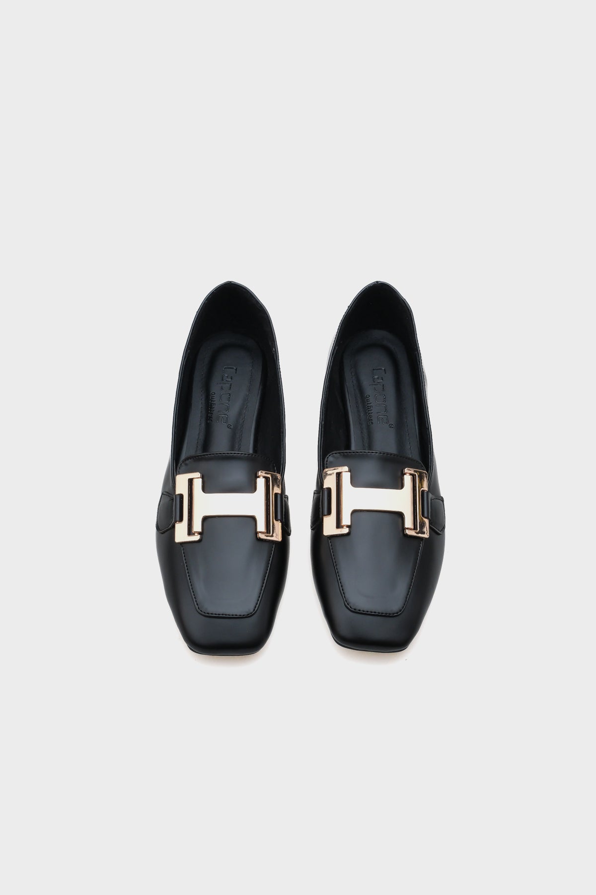 Carey Küt Burunlu Metal  Toka Aksesuarlı Kadın Loafer