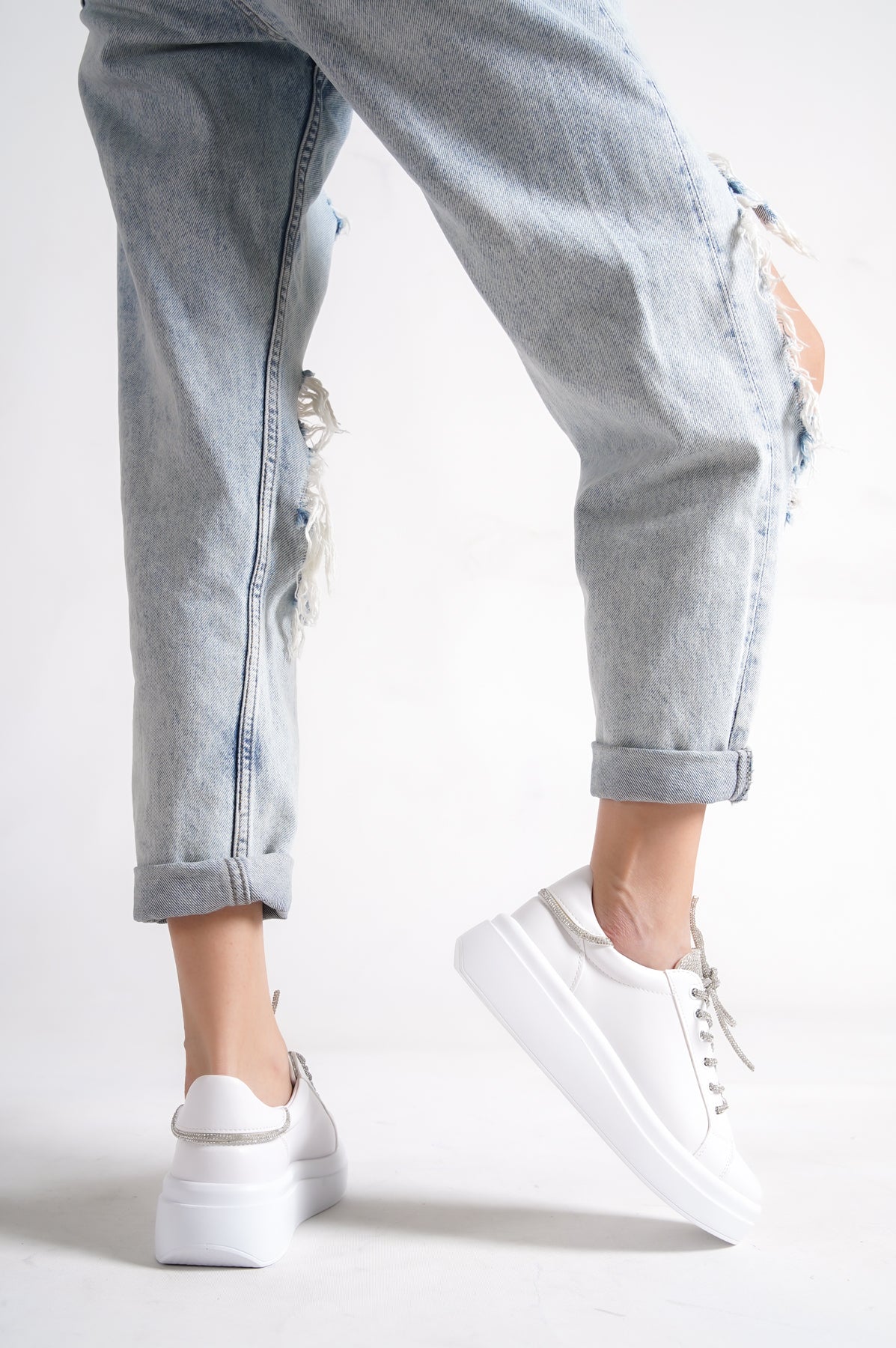 Taşlı Bağcıklı  Kadın Sneaker Spor Ayakkabı