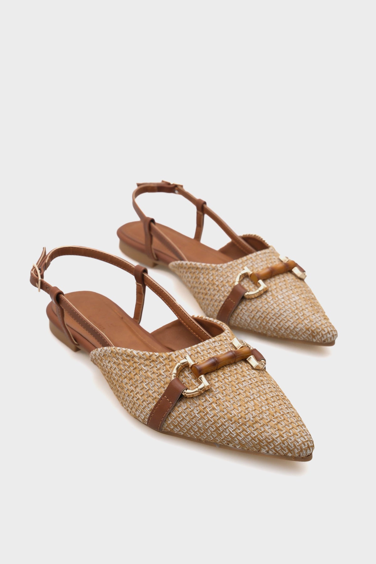 Aria Hasır Ahşap Tokalı Kadın Babet