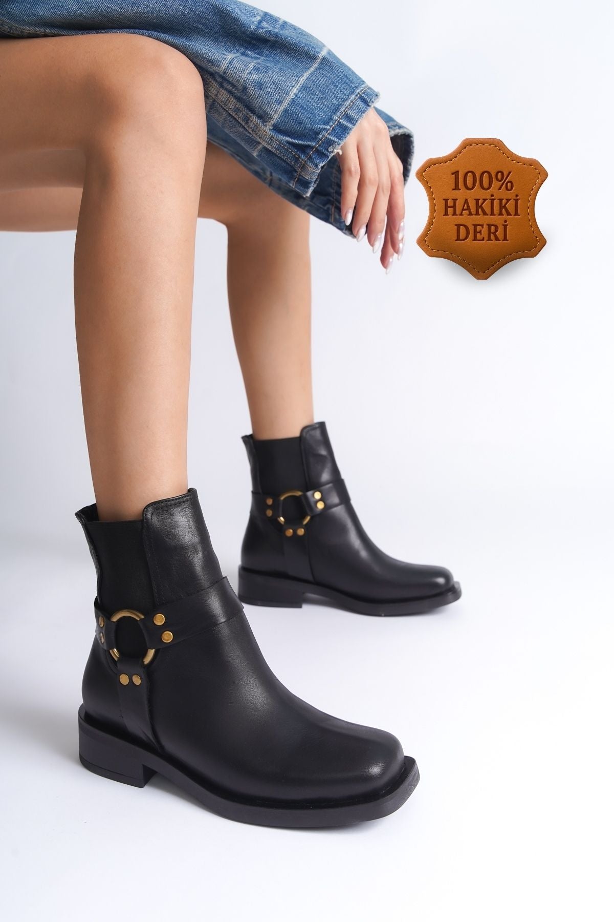 Hakiki Deri Yandan Lastikli Toka Detaylı Kadın Bot