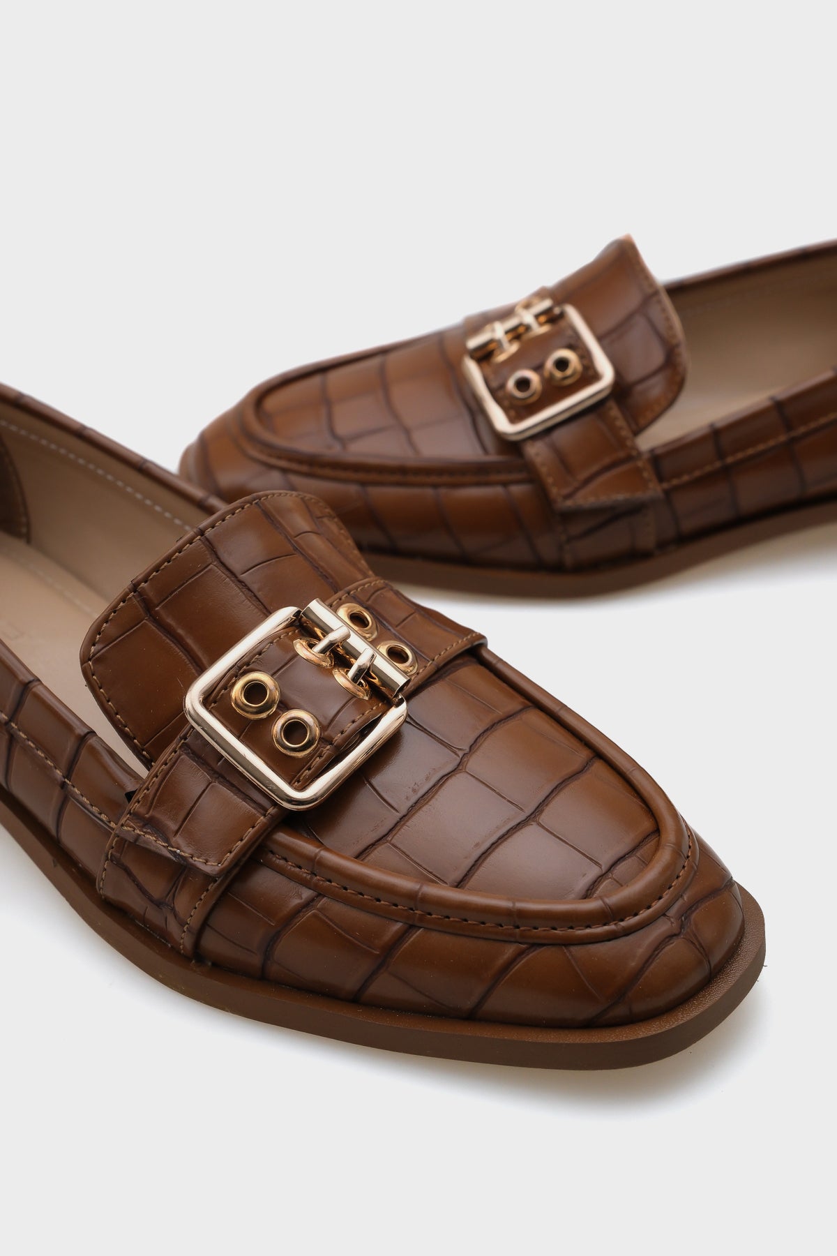 Carla Metal Tokalı Kadın Loafer Ayakkabı