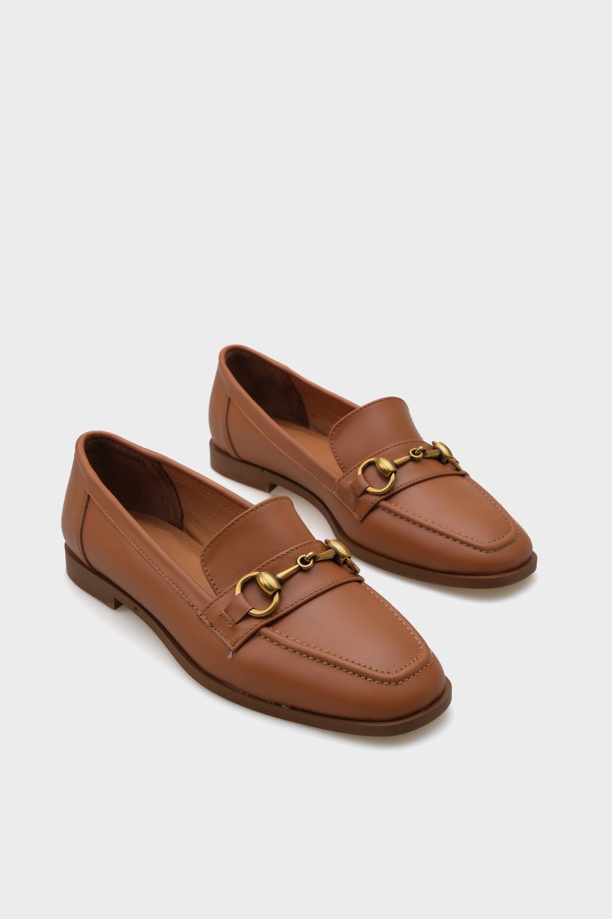 Carly Hakiki Deri Metal Tokalı Kadın Loafer Ayakkabı