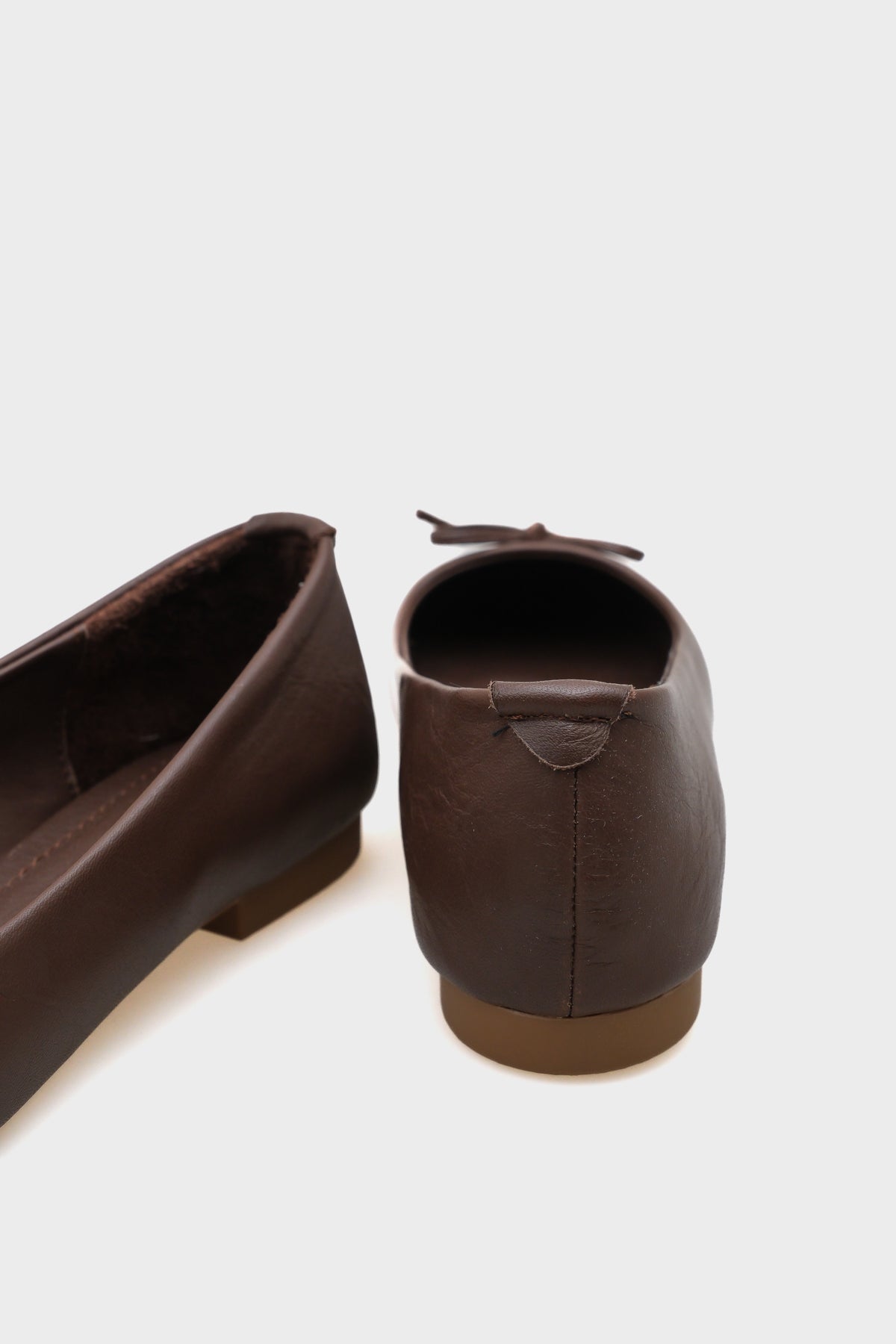 Bloom Hakiki Deri Fiyonklu Yuvarlak Burunlu Kadın Babet