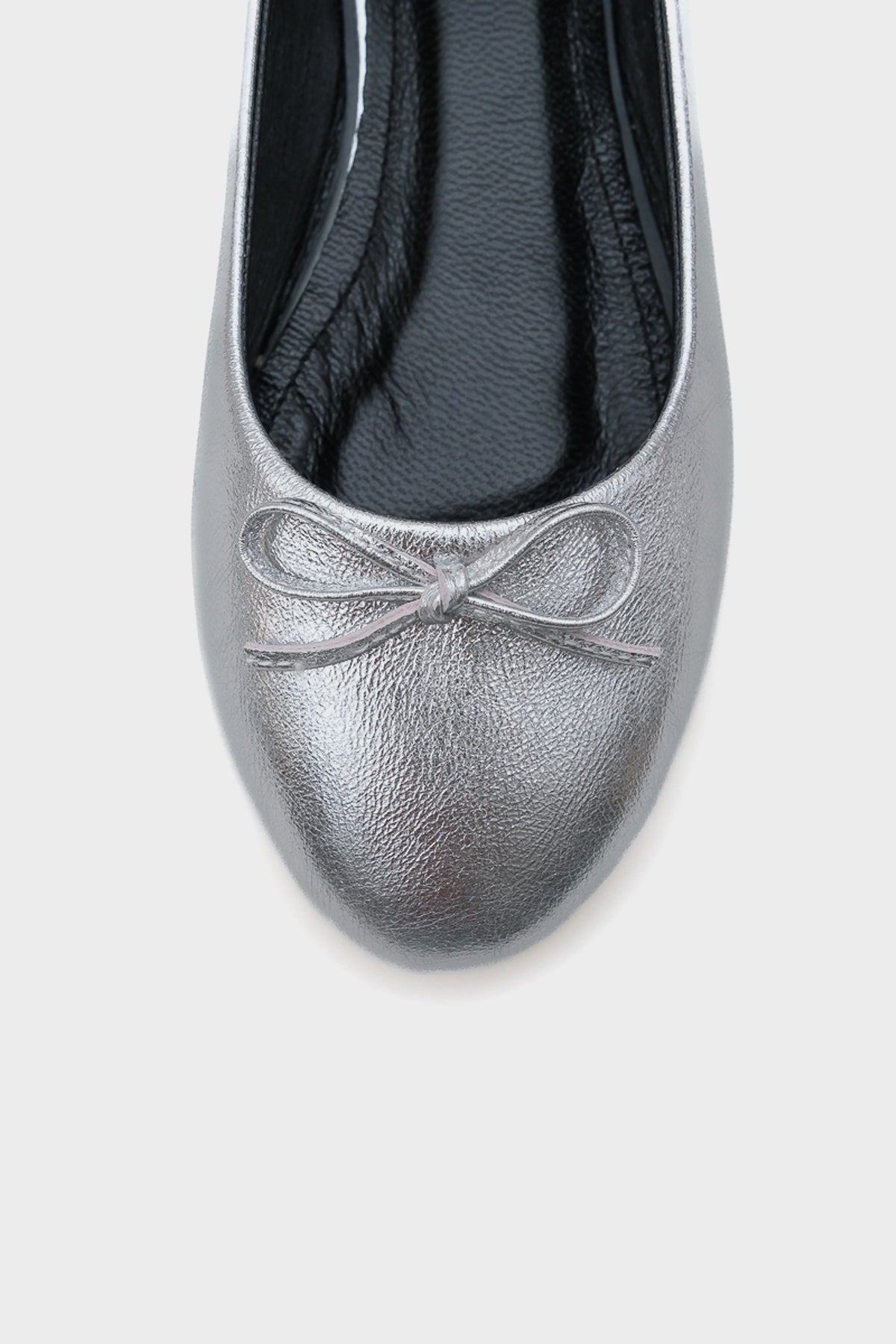 Bloom Hakiki Deri Fiyonklu Yuvarlak Burunlu Kadın Babet