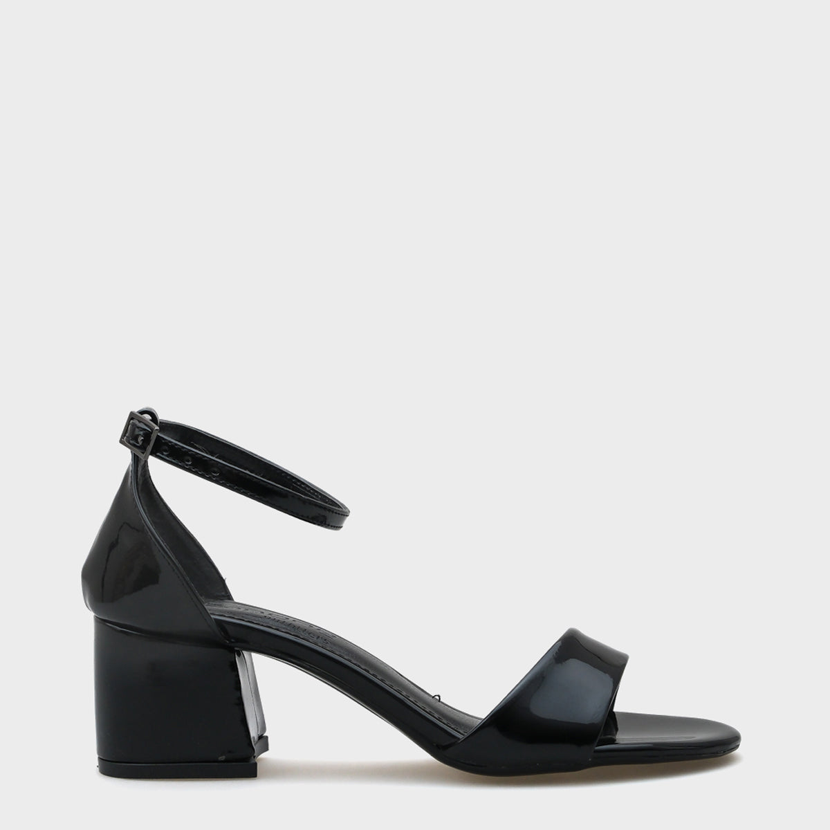 Elana Yuvarlak Burunlu Bilekten Bantlı Orta Topuklu Kadın Sandalet