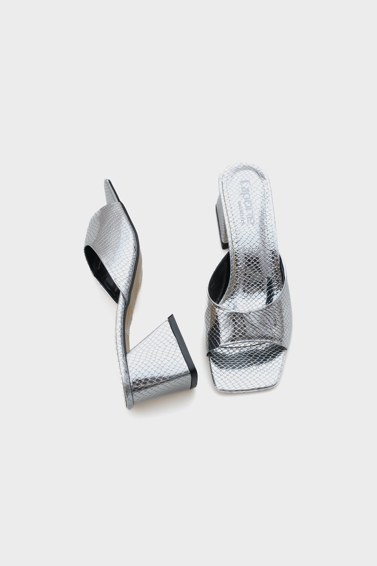 Nara Küt Burunlu Orta Topuklu Kadın Terlik