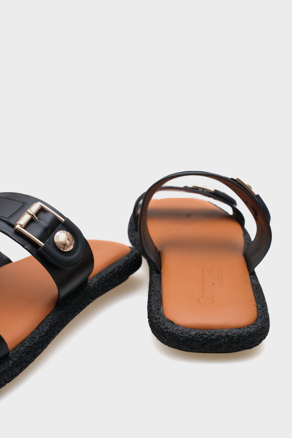 Enya Hakiki Deri Çift Tokalı Düz Topuklu Konfor Kadın Terlik