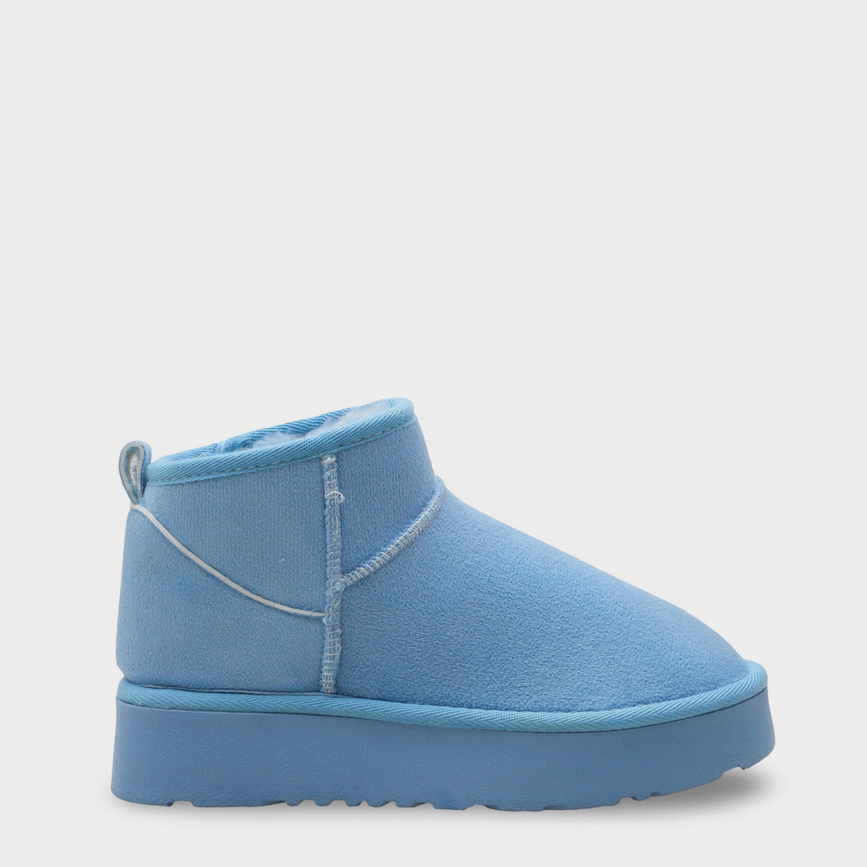 Raina Kalın Tabanlı Yuvarlak Burunlu Kürklü Kısa Kadın Bot