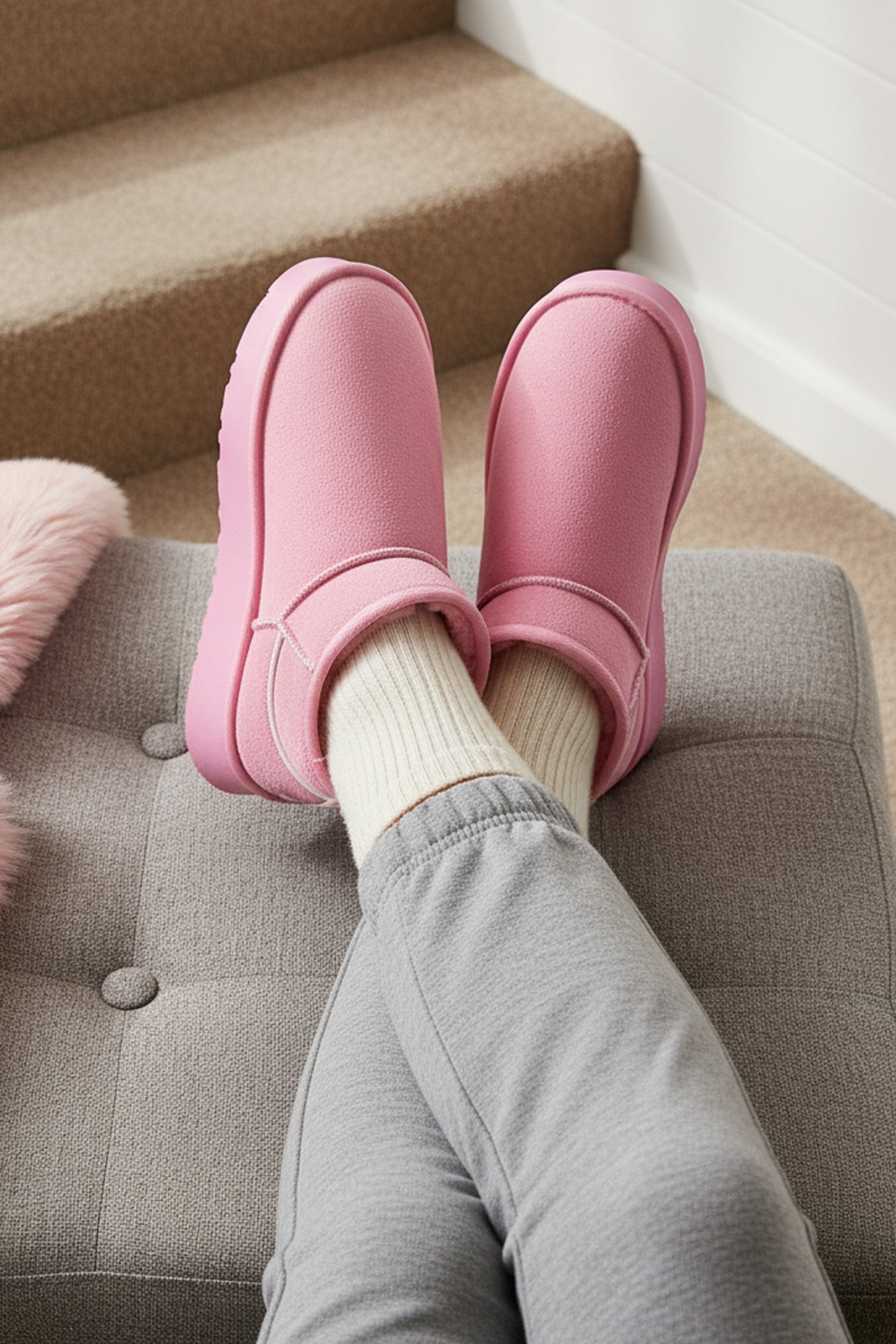 Raina Kalın Tabanlı Yuvarlak Burunlu Kürklü Kısa Kadın Bot