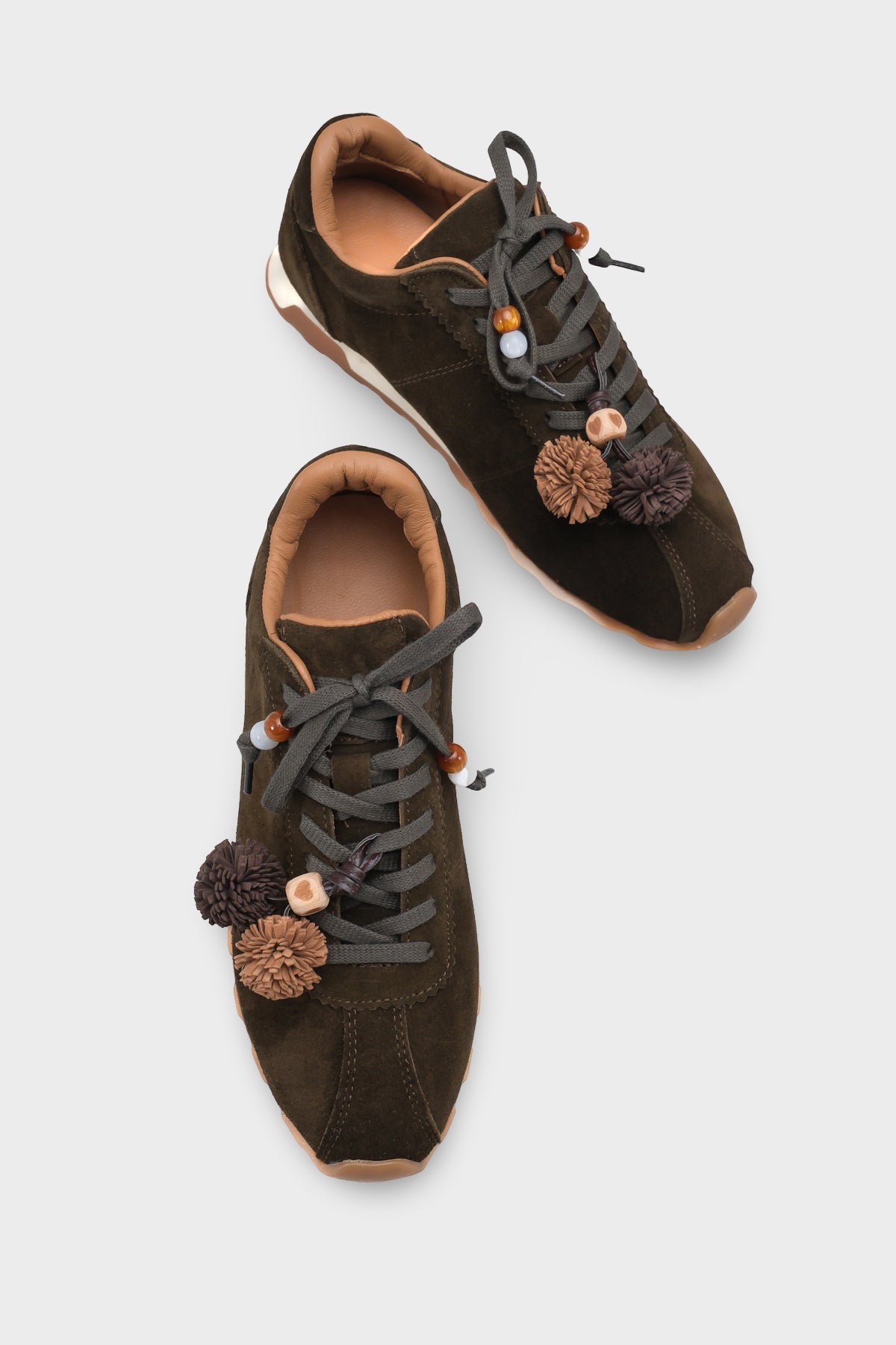 Doralyn Hakiki Deri Süet Ponponlu Kadın Sneaker Spor Ayakkabı