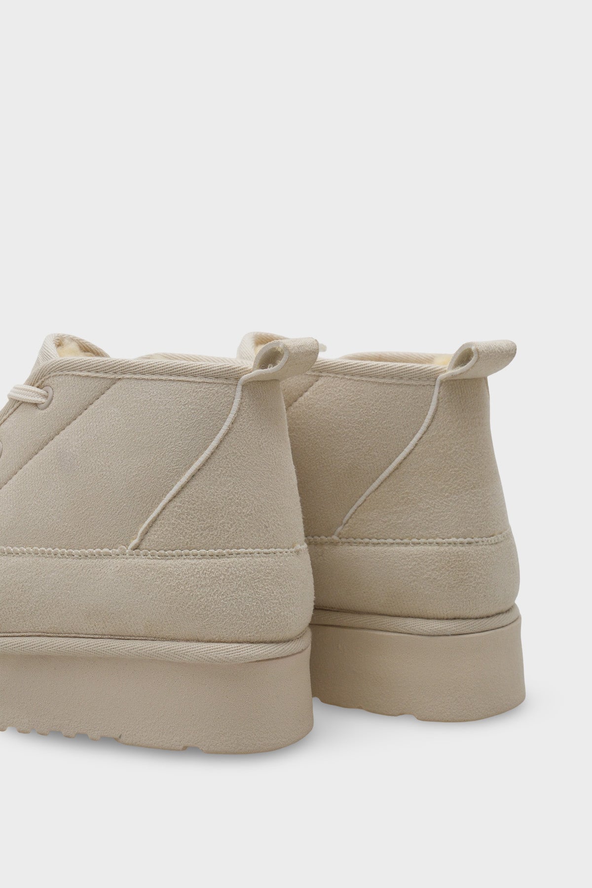 Madeline Kalın Tabanlı Yuvarlak Burunlu Bağcıklı Kürklü Kadın Bot