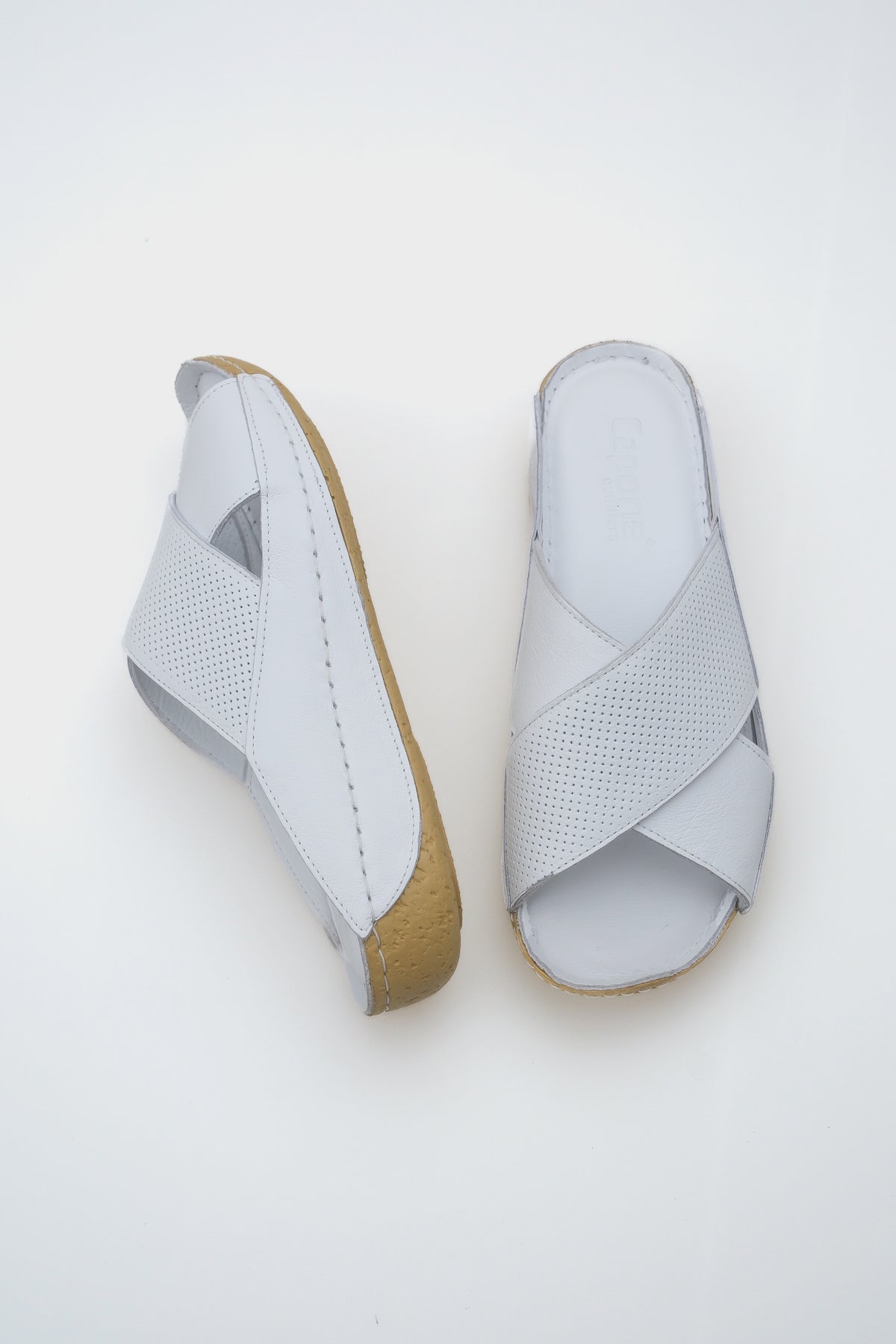 Nissa Çapraz Bantlı Deri Konfor Anatomik Kadın Terlik