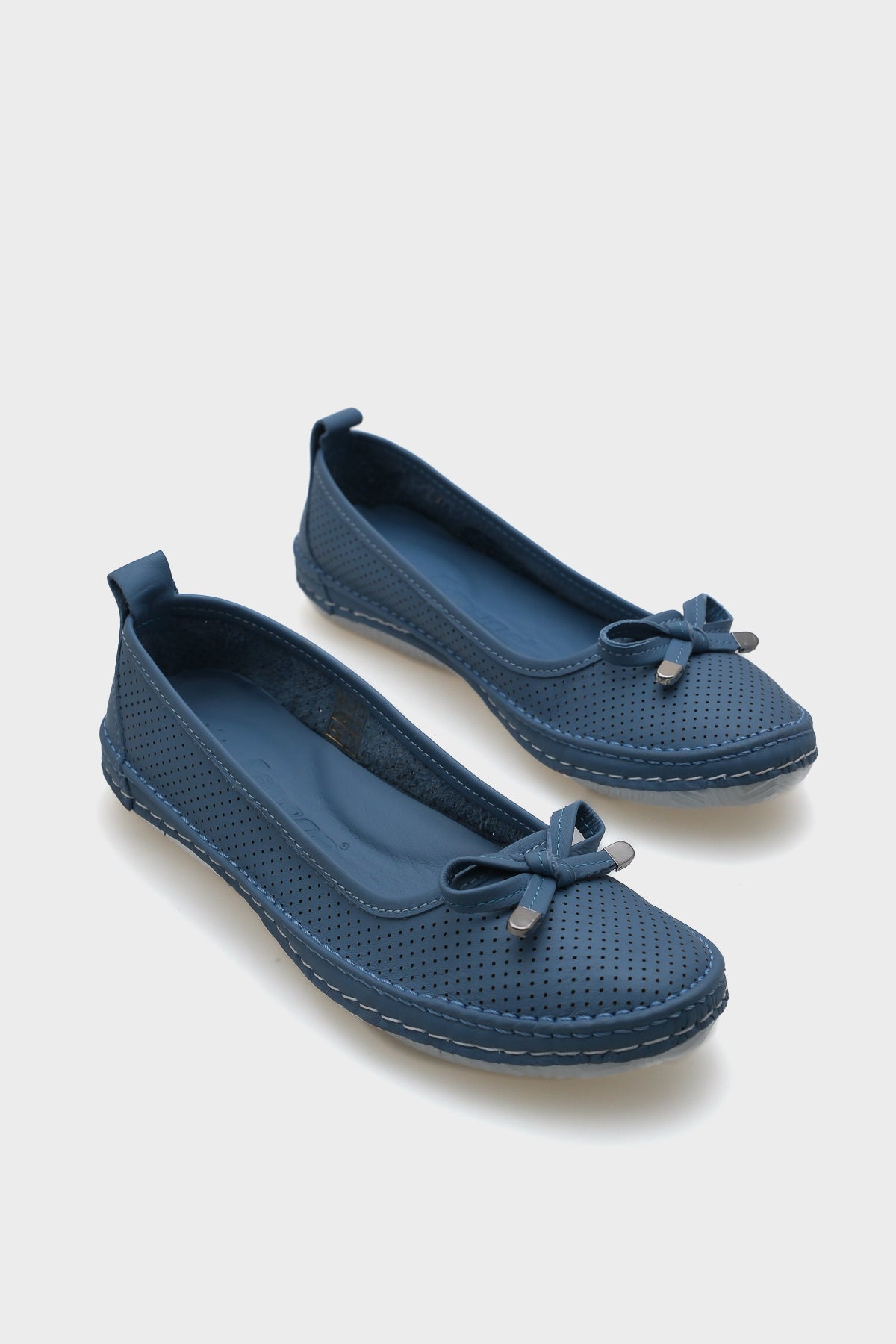 Breeze Saraçlı Lazerli Hakiki Deri  Kadın Babet