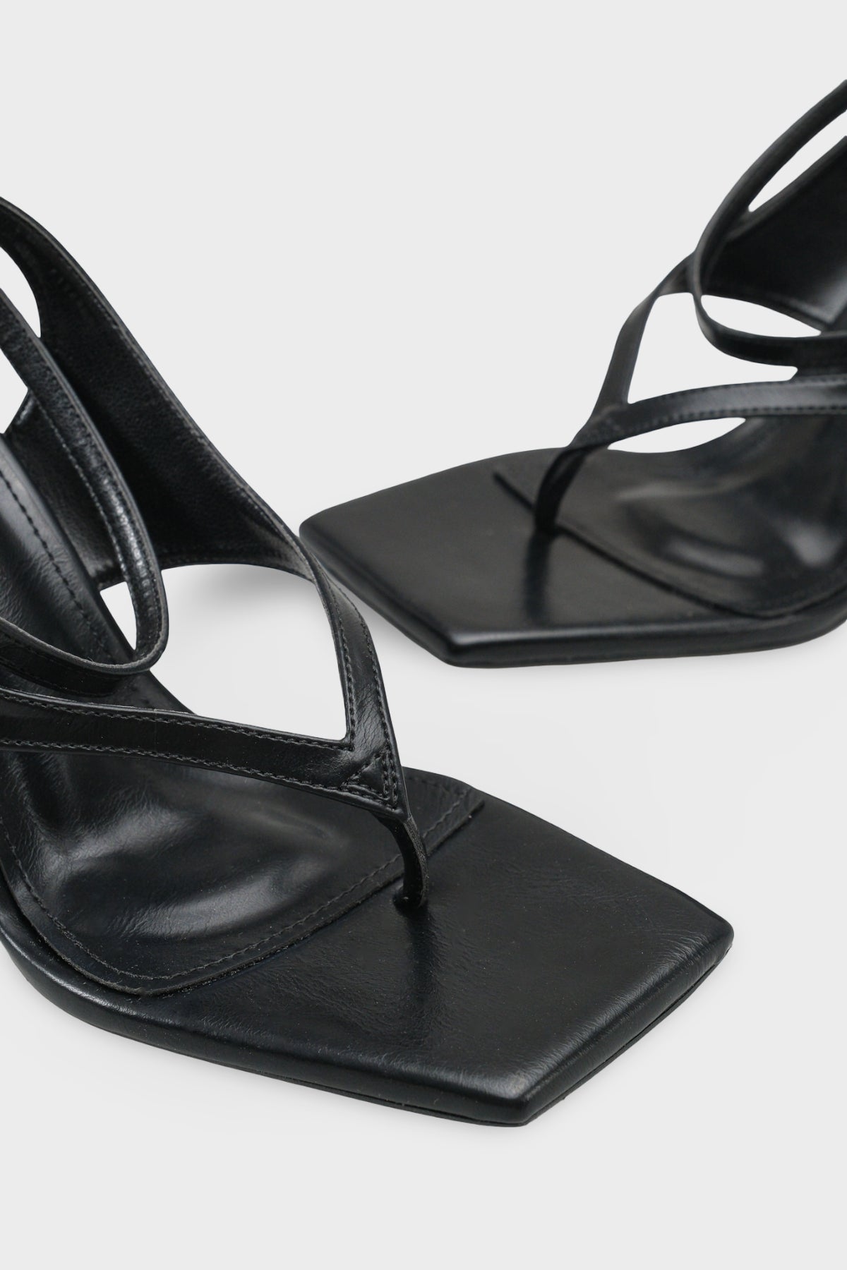 Suzie Kadın Parmak Arası Sandalet