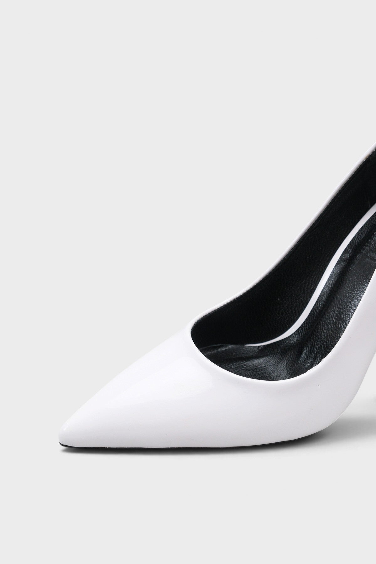 Briana Hakiki Deri Astarlı Orta Topuklu Stiletto